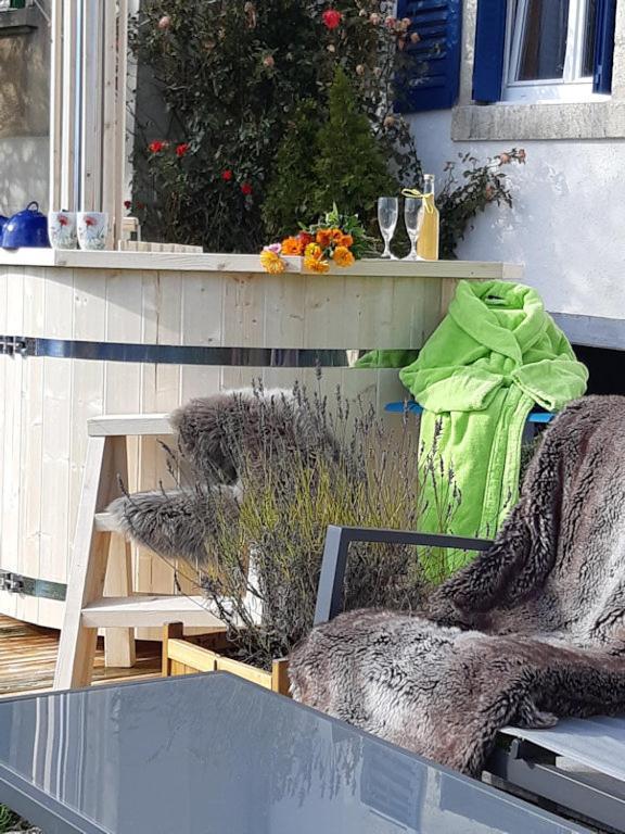 La Maison Horlogere , Spas Et Bain Nordique Les Fontenelles Eksteriør billede